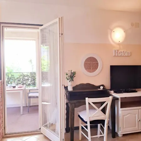 Fuer Drei Personen Mit Privatem Balkon Lejlighed