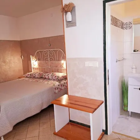 Fuer Drei Personen Mit Privatem Balkon Lejlighed *